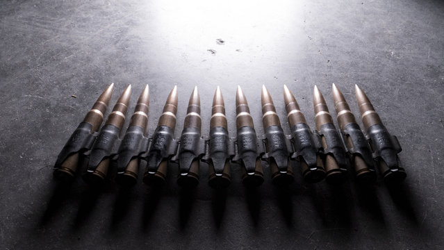 Ammo Bullet Chain Machine Gun - 1