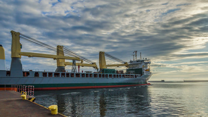 MERCHANT VESSEL - Freighter entering the port