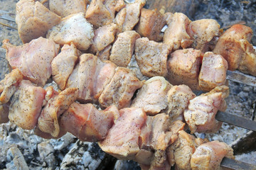 to grill meat at the stake