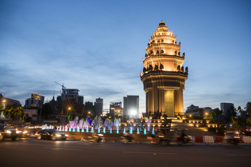 Fototapeta premium CAMBODIA PHNOM PENH INDEPENDENCE MONUMENT