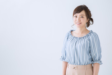 笑顔の女性