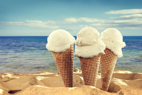 icecream and beach 