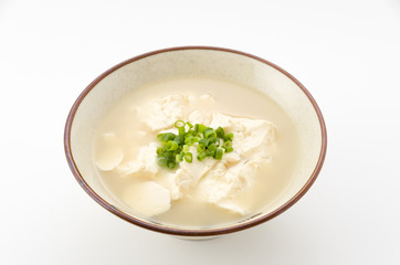 ゆし豆腐（沖縄の郷土料理）