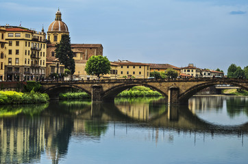 Fototapeta na wymiar Ponte alla Carraia in Florence