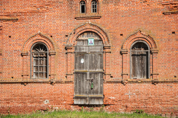 Fototapeta na wymiar Doors and windows. Details of exterior of christian orthodox church