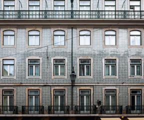 Obraz premium Portuguese tile windows in Lisbon