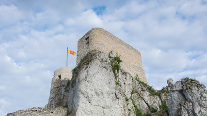 Rabsztyn zamek zabudowa na skale © Mariusz Sowula
