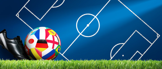 Ball auf dem Fussballplatz