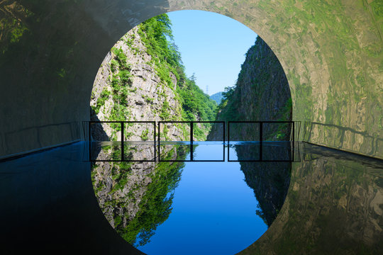 258 Best 清津峡 Images Stock Photos Vectors Adobe Stock