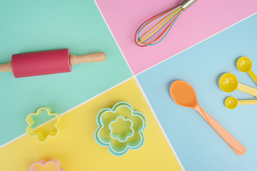 close up of baking utensils tools and cooking concept for background