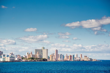Fototapeta premium Havana waterfront buildings