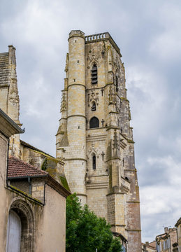 Cath&eacute;drale de Lectoure, Gers, occitanie, France.