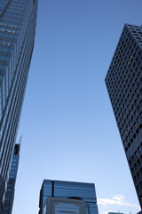 Obraz premium tokyo buildings and blue sky