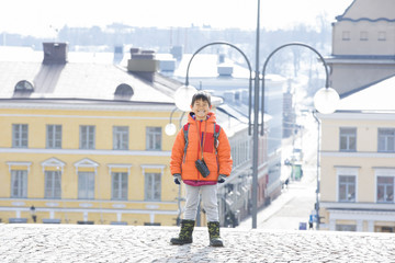ヘルシンキの街と子供