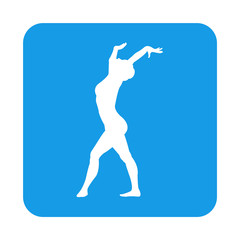 Icono plano silueta mujer gimnasia en suelo en cuadrado azul