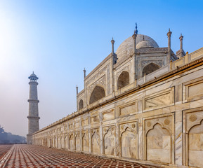 Fototapeta na wymiar TTaj Mahal, India - architectural fragment and details of the Grand Palace