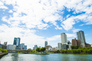 大阪天満橋から見る中之島