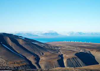 Die Landschaft der Hocharktis auf Spitzbergen