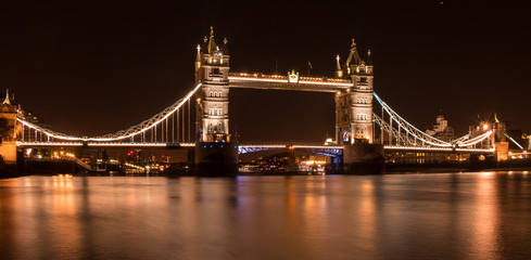 Obraz premium Paisagem da Tower Bridge em Londres