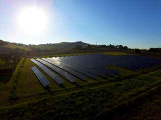 Veduta di un campo fotovoltaico