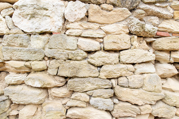 the texture of the stone masonry