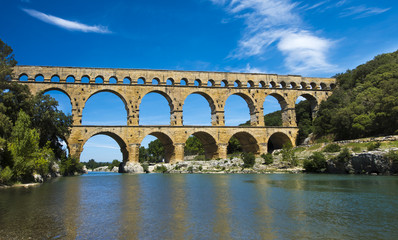 Fototapeta premium Ancient Roman Aqueduct - Pont du Gard, near Nimes, Languedoc France, Europe