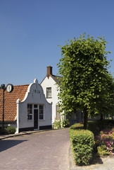 Fototapeta na wymiar Monumental houses in Drimmelen