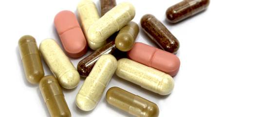 Verschiedene Medikamente, Tabletten und Pillen