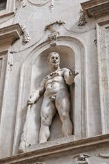 Obraz premium Roma, Palazzo Spada - statue e decorazioni