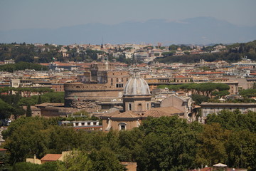 Fototapeta premium View from Terrazza del Gianicolo to the historic center of Rome, Italy