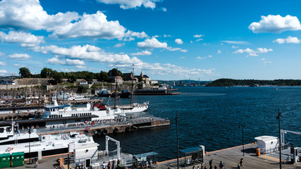 Fototapeta na wymiar Oslo harbour in splendid summer weather