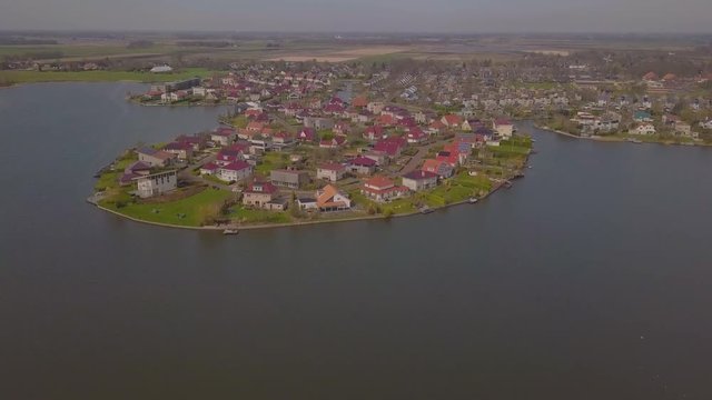 Residential area with luxurious villa's near a small lake