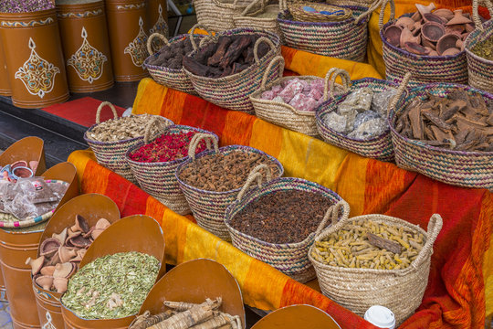 Spice Market, Souk, Mellah (Old Jewish Quarter), Marrakesh (Marrakech), Morocco