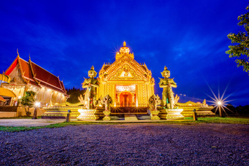 Naklejka premium Wat Summanawat (Wat Khao Ka Lok), Tambon Pak Nam Pran, Amphoe Sam Roi Yot, Chang Wat Prachuap Khiri Khan