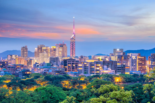 Fototapeta Fukuoka city skyline in Japan