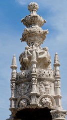 Vierge à l'Enfant, détail, chapeau, Tour de Belém, Lisbonne, Portugal 