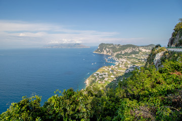 Ausblick von Hotel San Michele in Anacapri in sonnigen Frühling