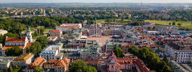 Poland, Zamosc: Great Market Square - aerial view