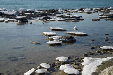 Спокойный Каспий зимой