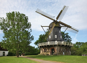 Obraz premium Windmill at Slottstradgarden park in Malmo. Sweden