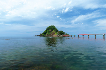 鶴岡由良海岸