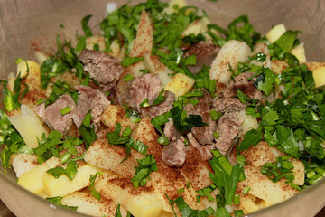 fried potatoes with meat