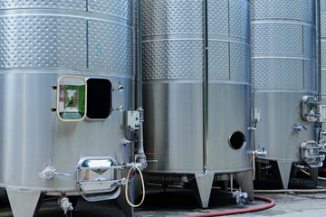 Perfection of technology in wine production
