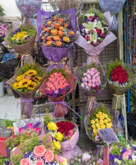 Printed kitchen splashbacks Flower shop Colourful Bouquets