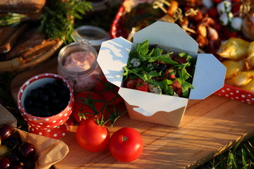 snacks for a picnic basket