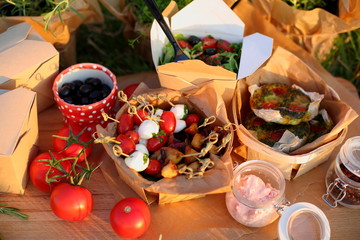 snacks for a picnic basket
