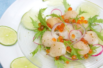 ホタテとイクラのカルパッチョ