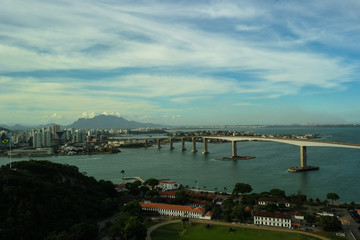 Fototapeta na wymiar Bridge between cities - ponte entre cidades (The beautiful bridge in Espírito Santo - Brazil)
