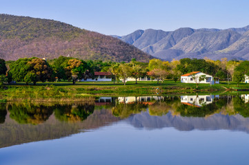 Fototapeta premium Fazenda Espelhada