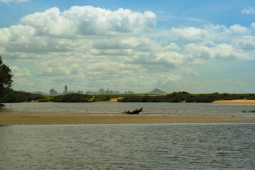 Obraz premium Mouth of the river into the sea